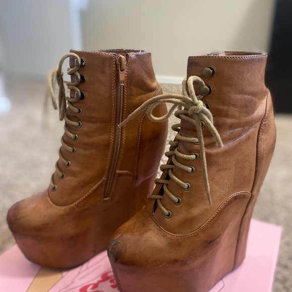Jeffrey Campbell damsel styled boot in brown - Picture 4 of 6